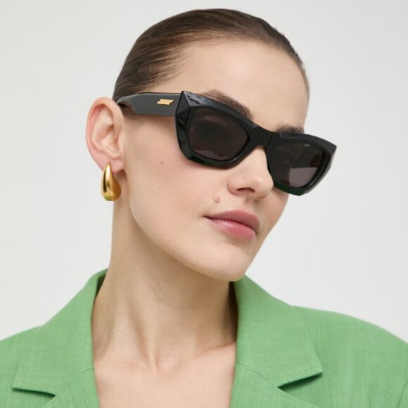 Bottega Veneta BV1251S 001 Cat Eye Sunglasses - Black/Grey Bottega Veneta BV1251S Black/Dark Grey (001) Sunglasses | eBay main image 4